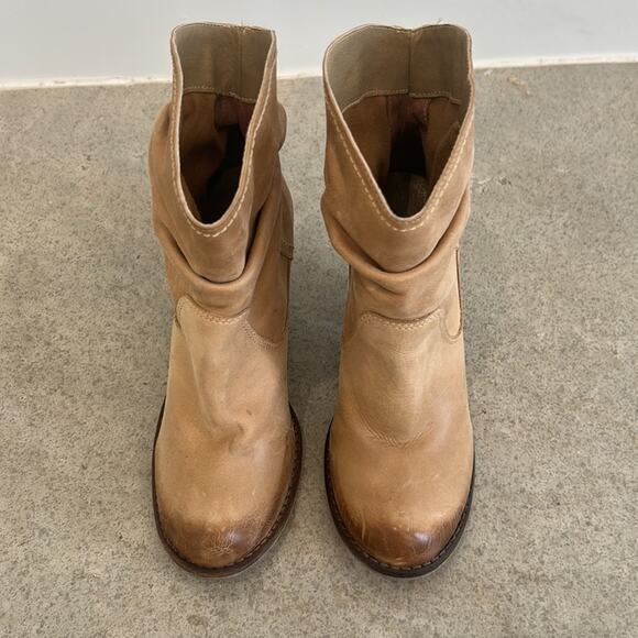 Mia Limited Edition Tan Booties Womens 6.5 - Picture 3 of 8
